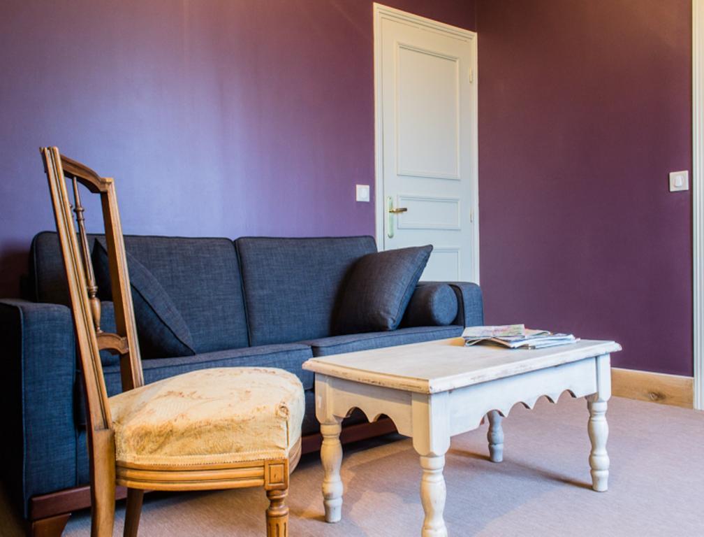 Gites Chateau Comblanchien Pokoj fotografie